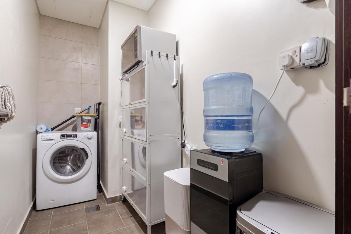Luxury2br Canal View Free Parking & Water Downtown