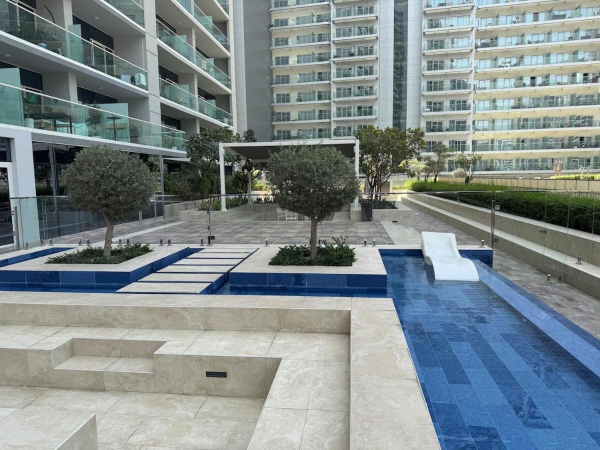 Luxury2br Canal View Free Parking & Water Downtown