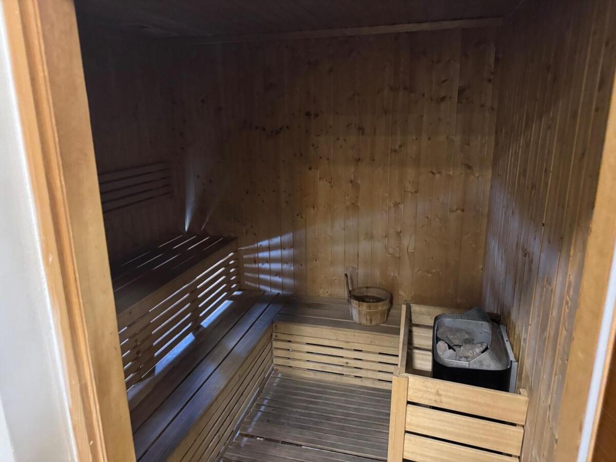Luxury2br Canal View Free Parking & Water Downtown